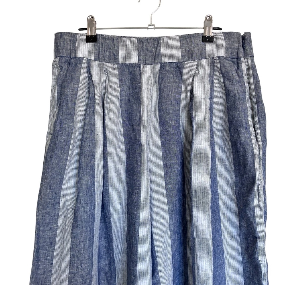 GAP Blue and White Striped Wide leg Crop Linen Pant - Picture 3 of 11
